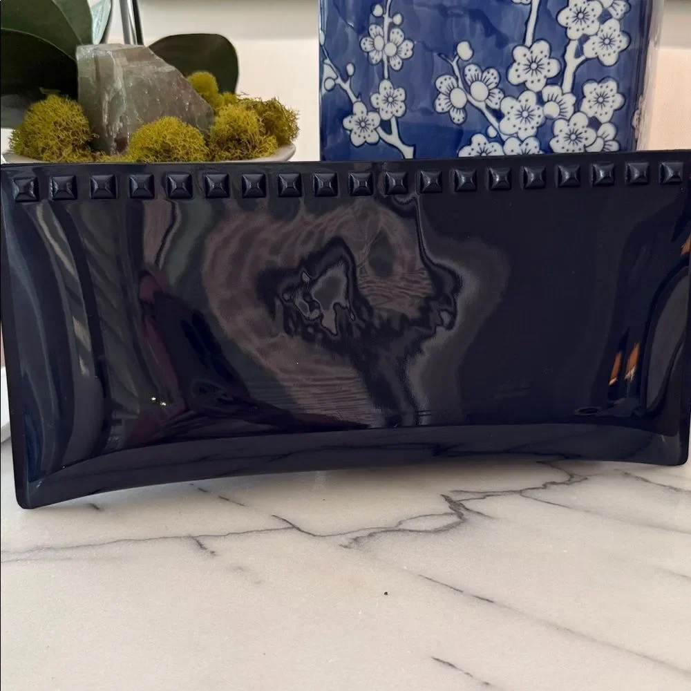 NWT Carmen Sol Julian Pochette